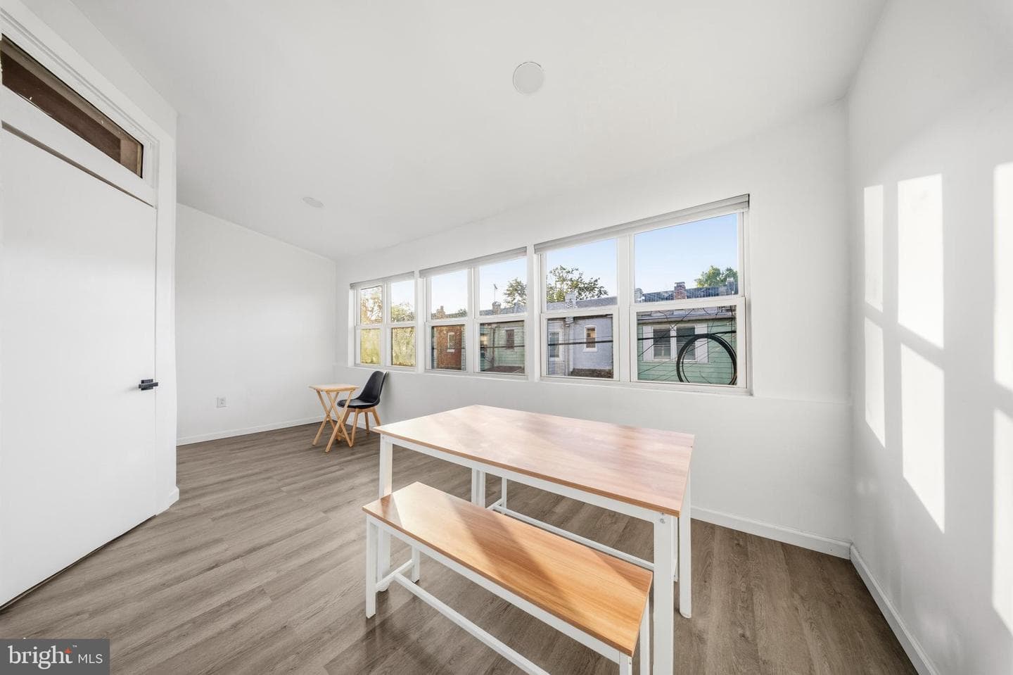 617 Keefer Place NW photo 23