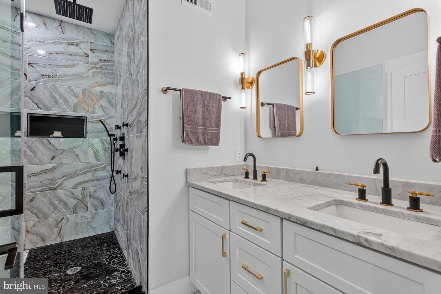 1242 Meigs Place NE #4 photo 17