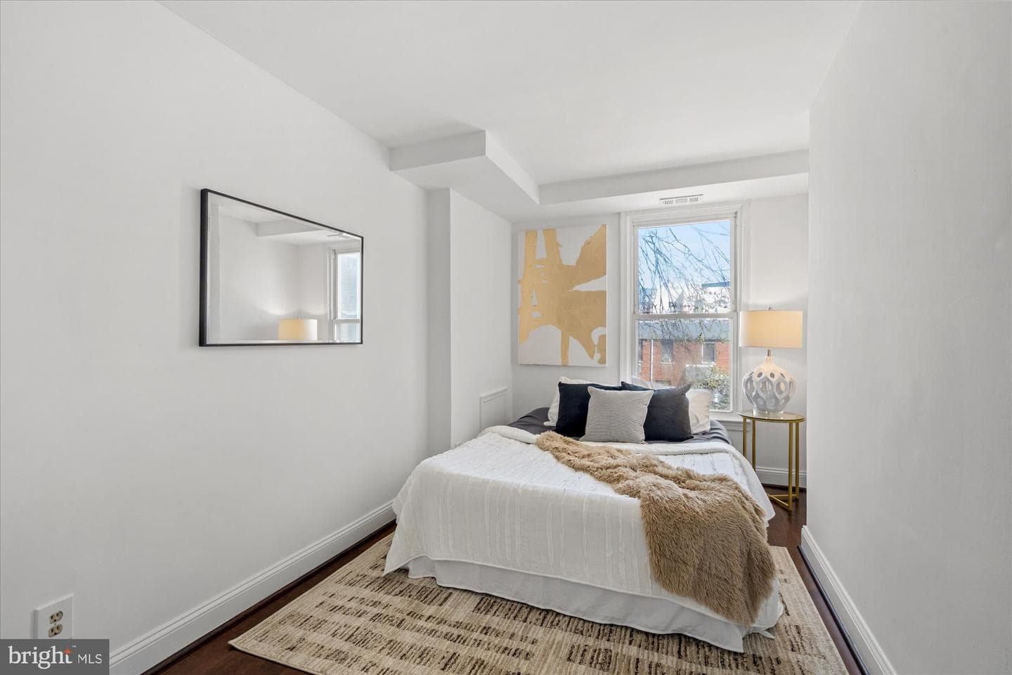 1040 6th Street NE #302 photo 12