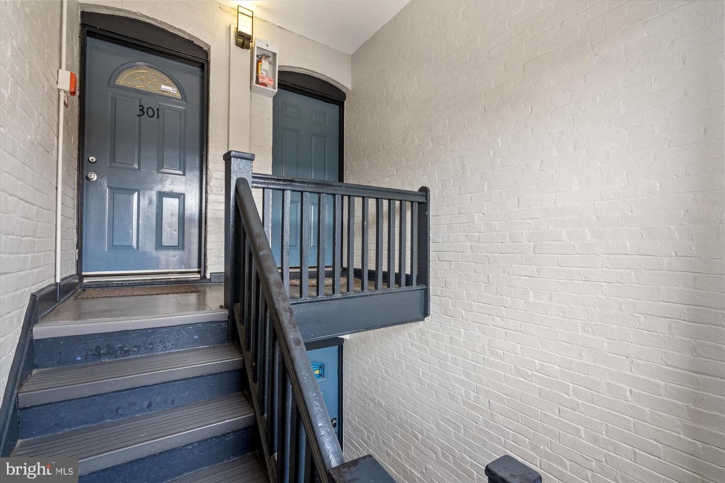 1040 6th Street NE #302 photo 18