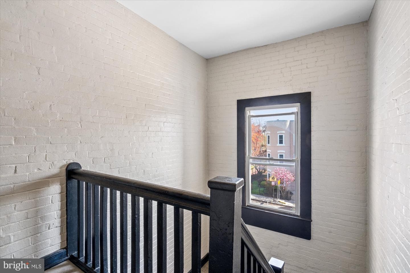 1040 6th Street NE #302 photo 19