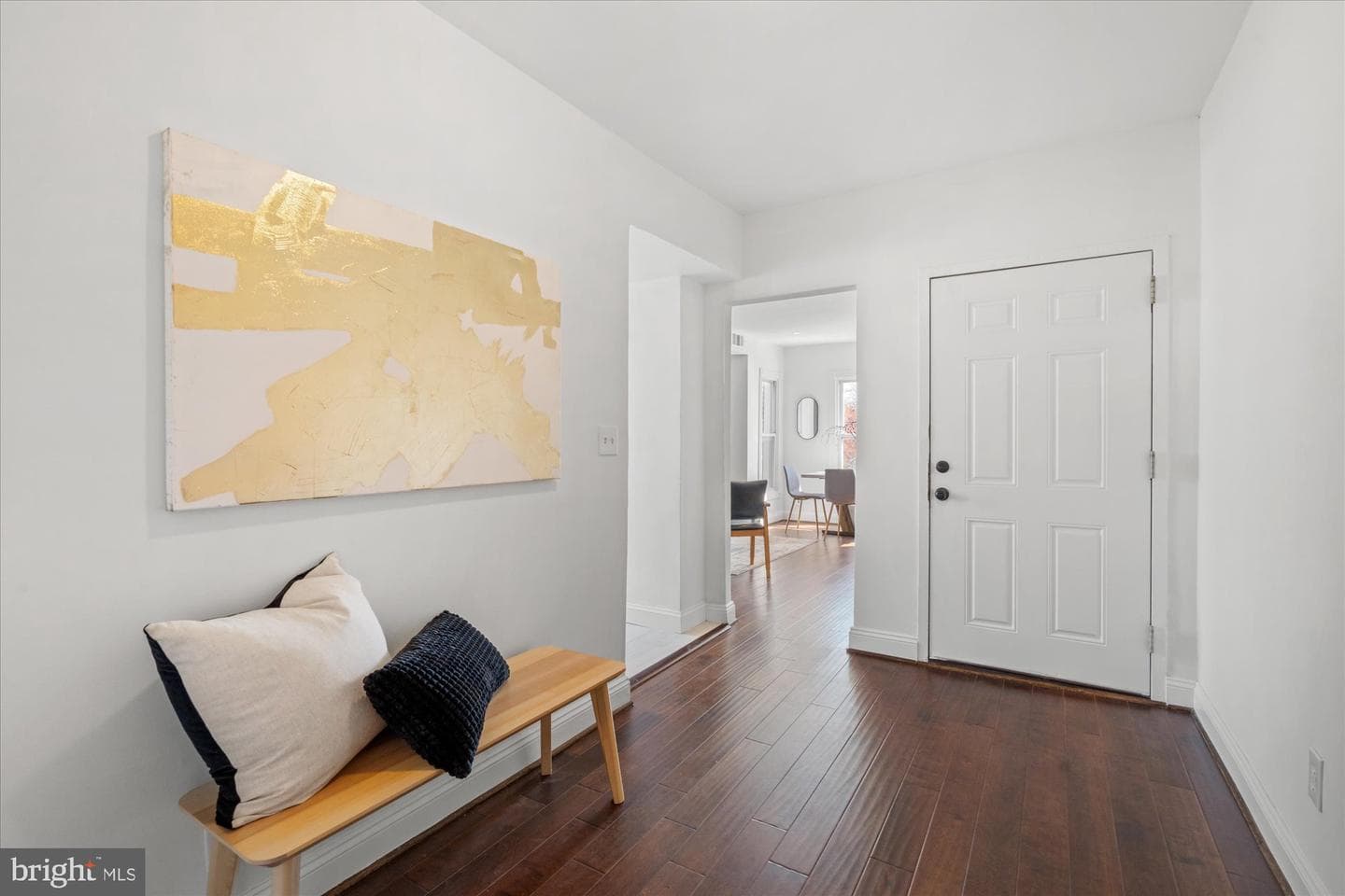 1040 6th Street NE #302 photo 5