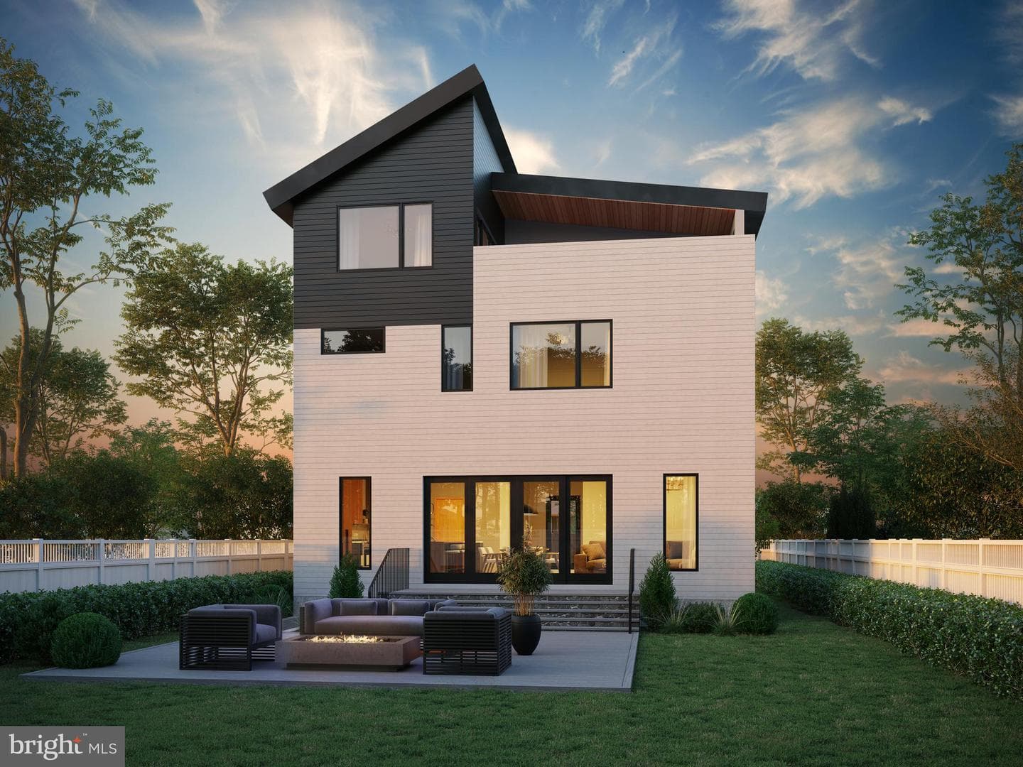 3916 13th Street NE photo 2