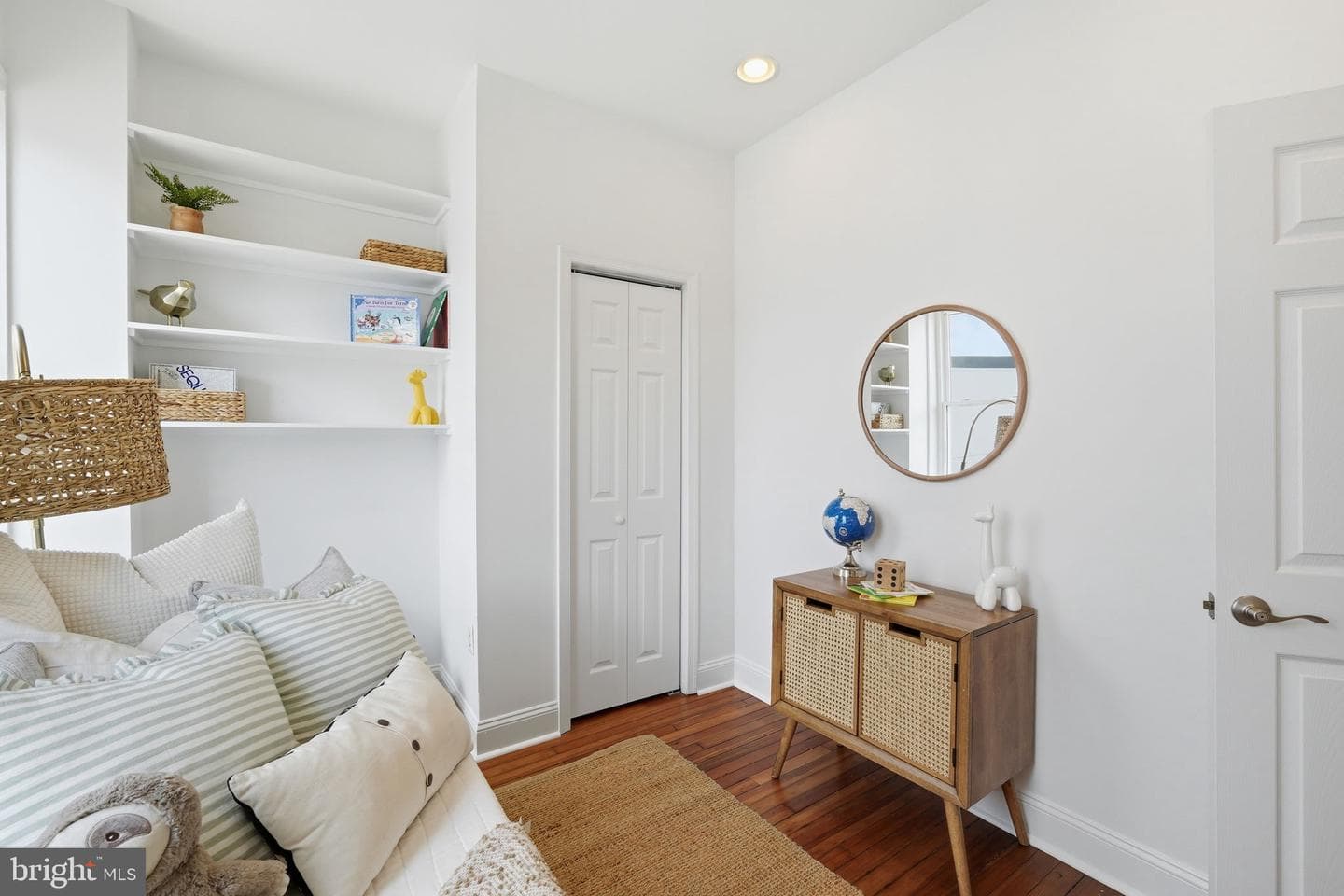1005 Irving Street NW photo 17