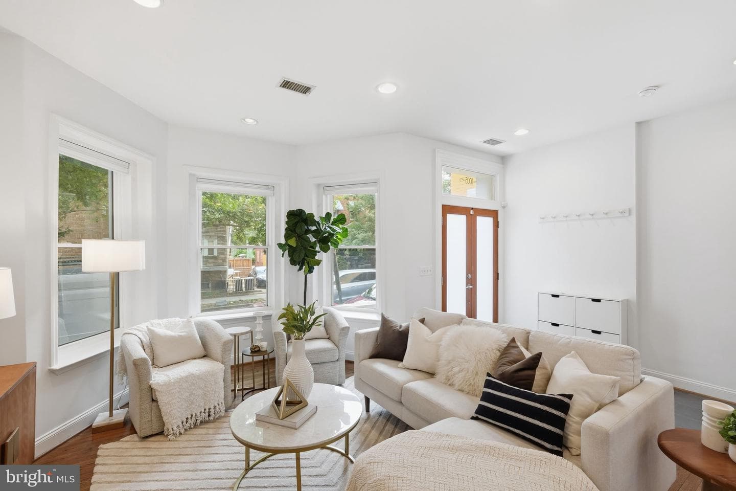 1005 Irving Street NW photo 3