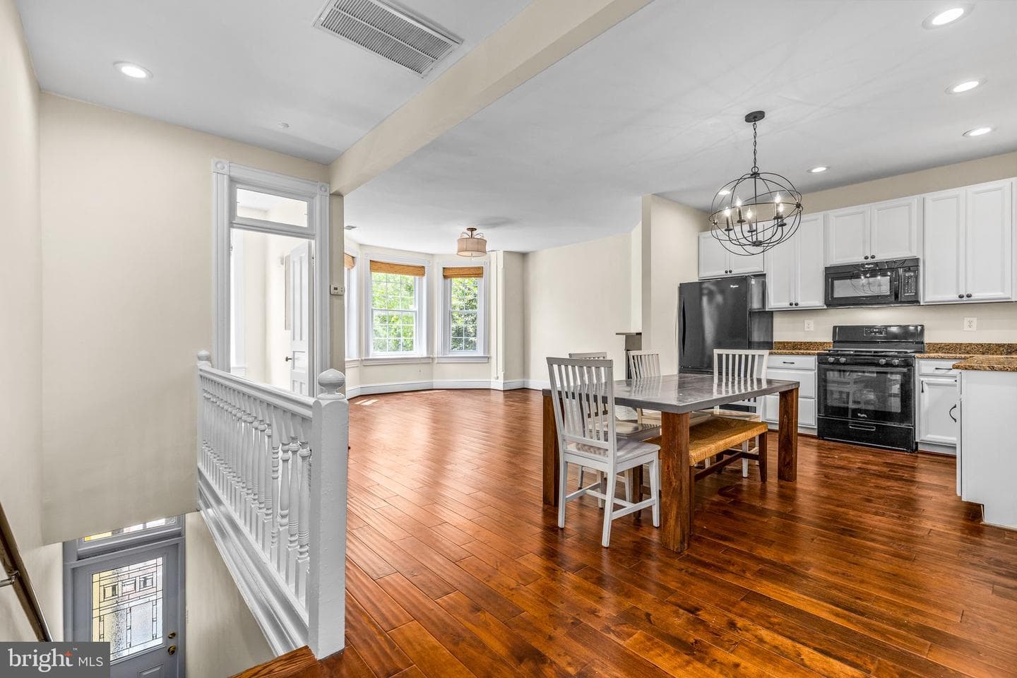 502 G Street NE photo 19