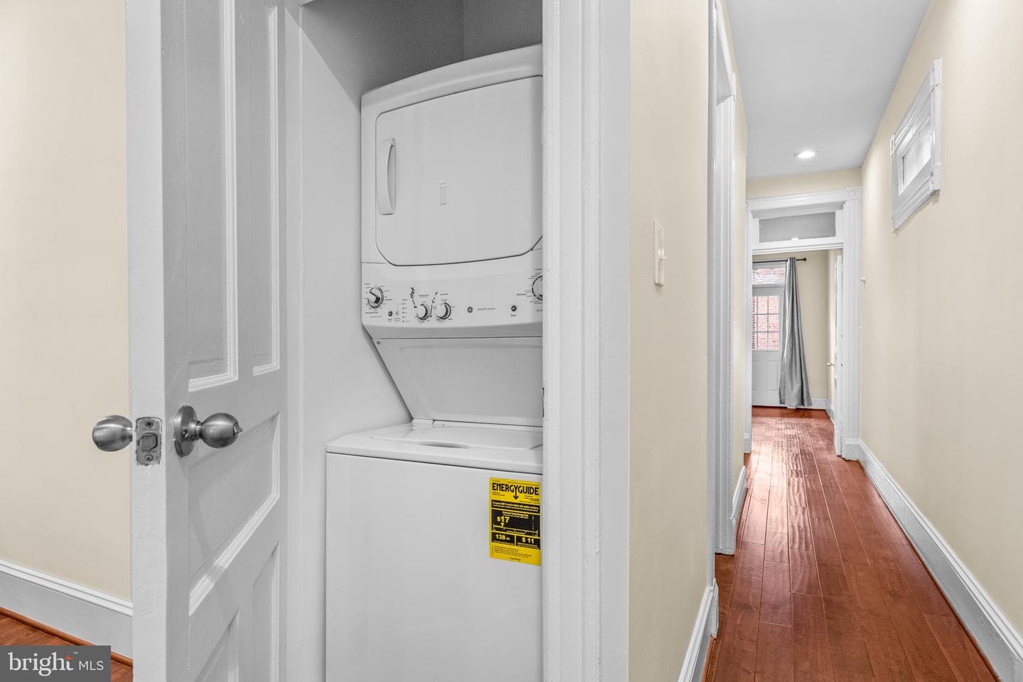 502 G Street NE photo 28