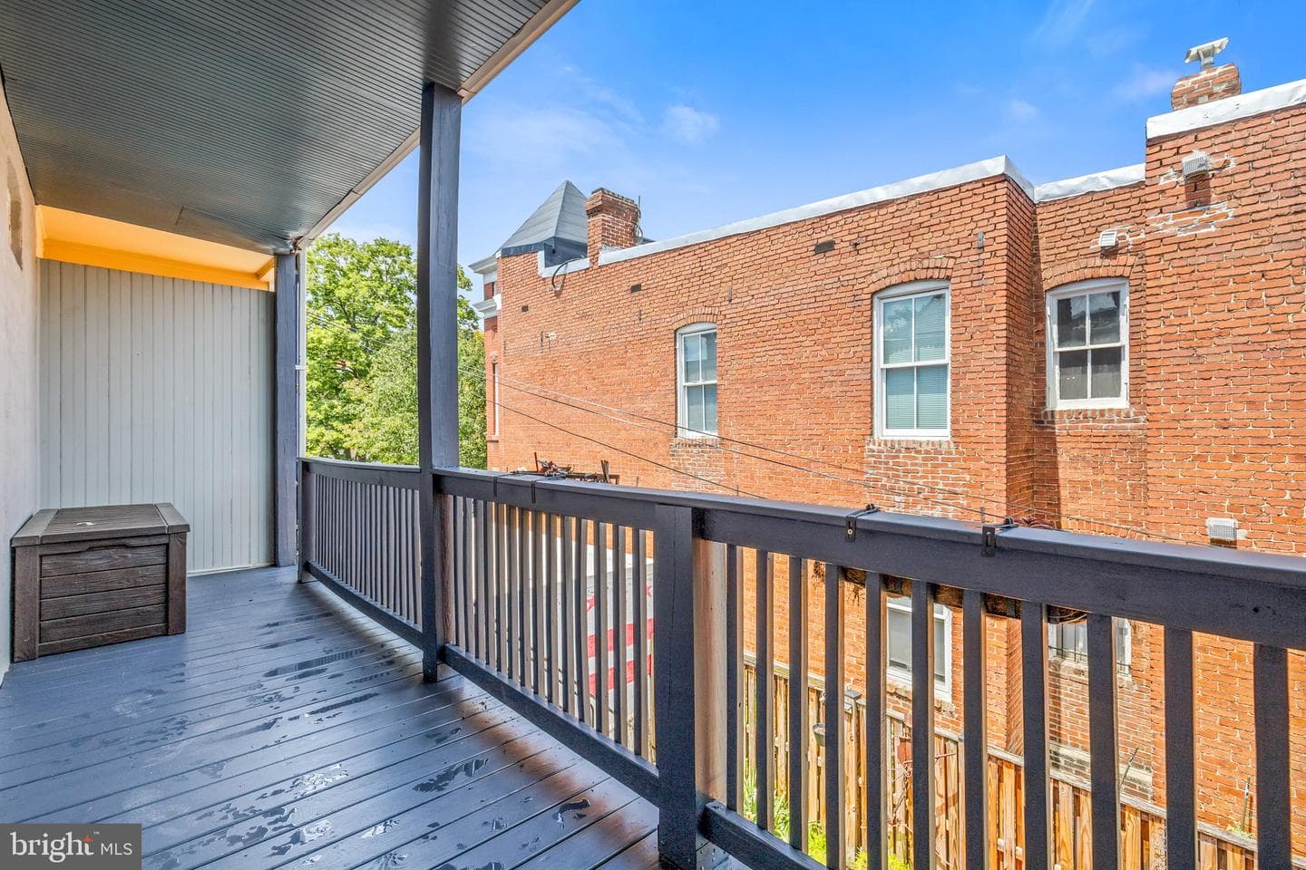 502 G Street NE photo 35