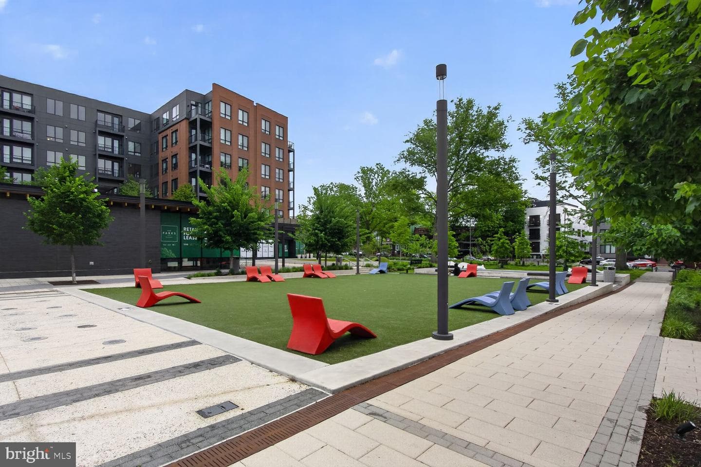 1395 Sheridan Street NW photo 41