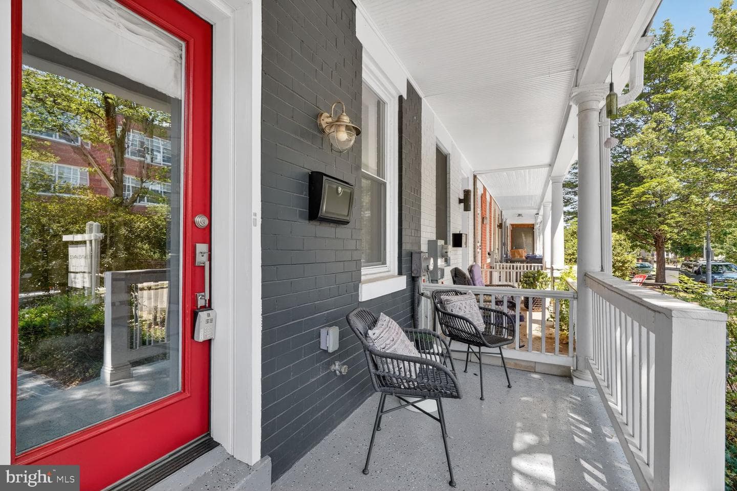 1428 C Street SE photo 3