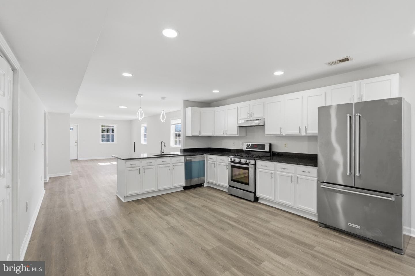 5107 Call Place SE photo 4