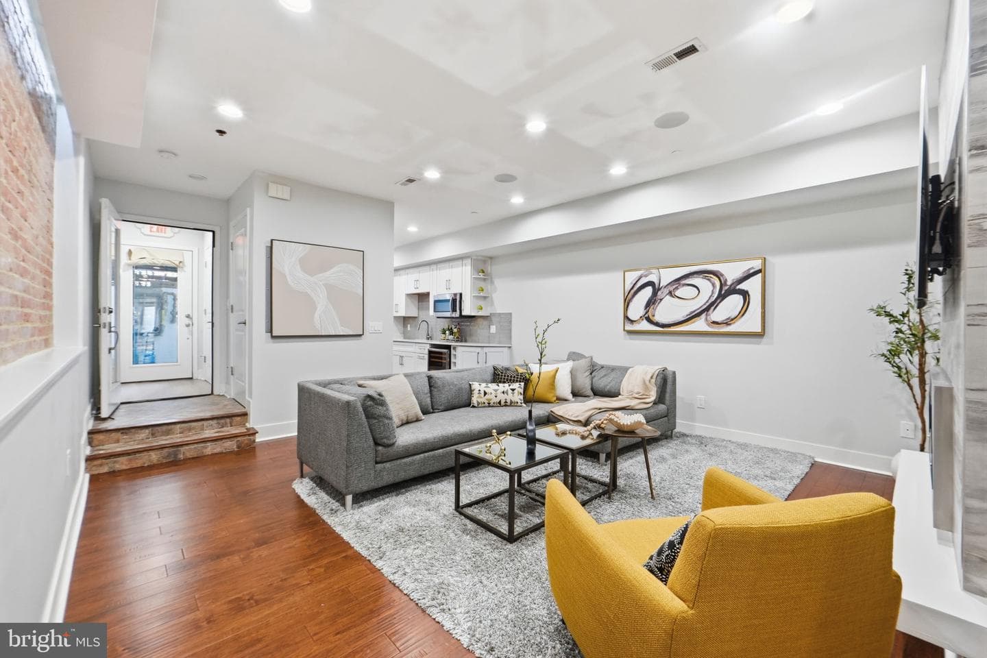 1126 5th Street NW #1 photo 5