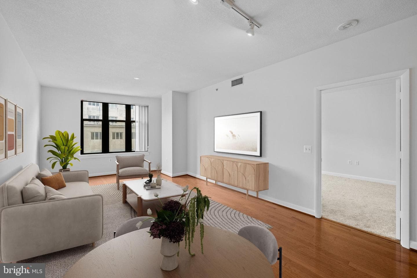 400 Massachusetts Avenue NW #621 photo 13