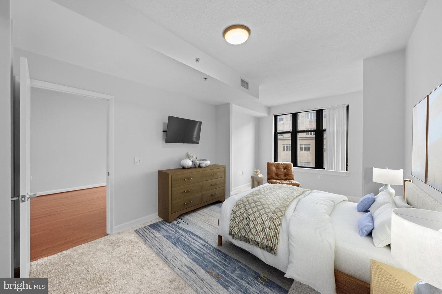 400 Massachusetts Avenue NW #621 photo 19