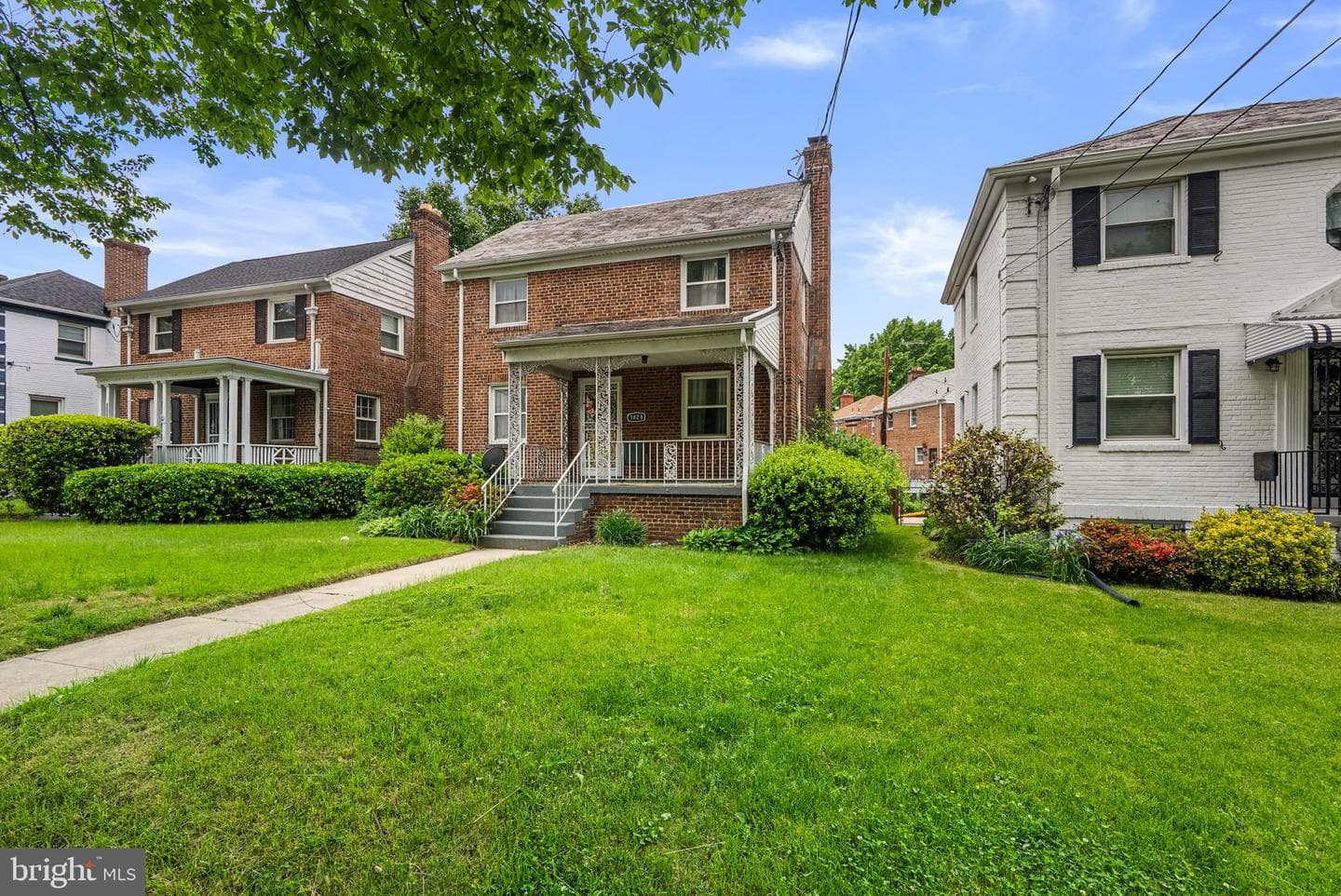 1828 Michigan Avenue NE photo 3