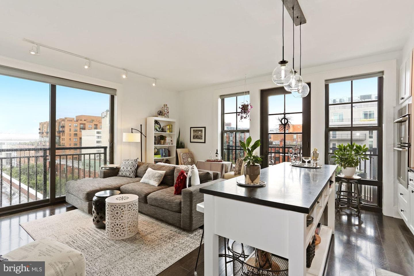 1011 M Street NW #703, Washington