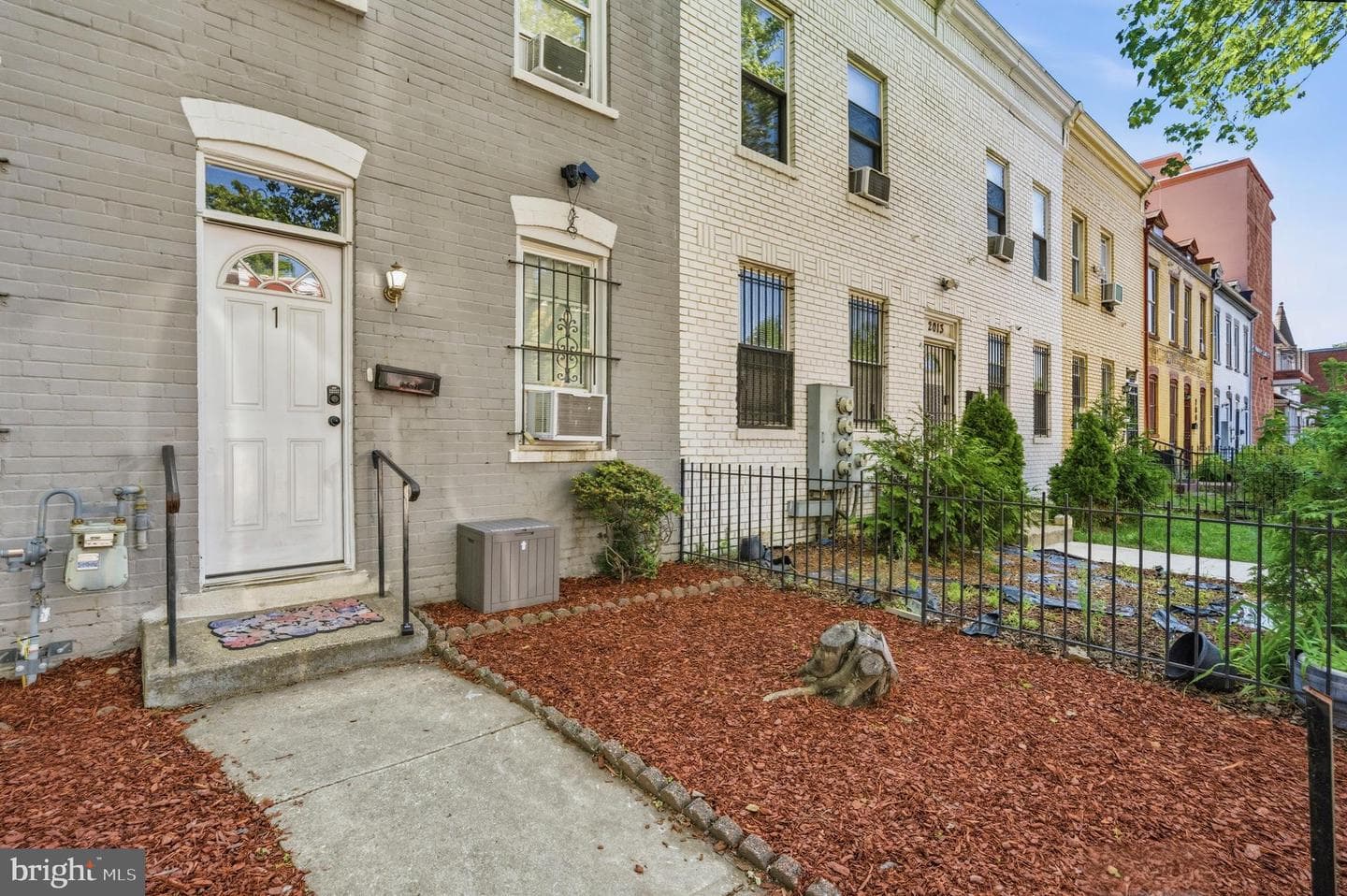 2015 4th Street NE photo 3