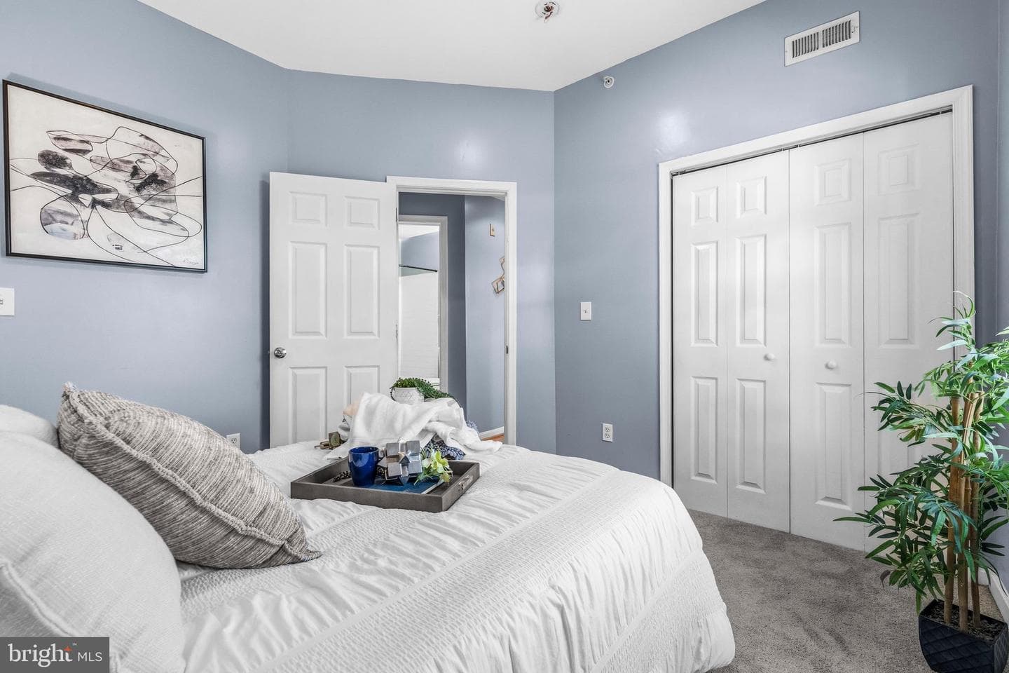610 Irving Street NW #105 photo 17