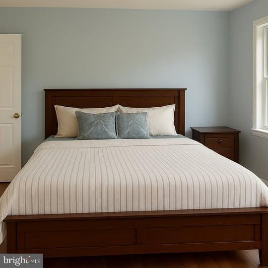 1822 Bruce Place SE photo 8