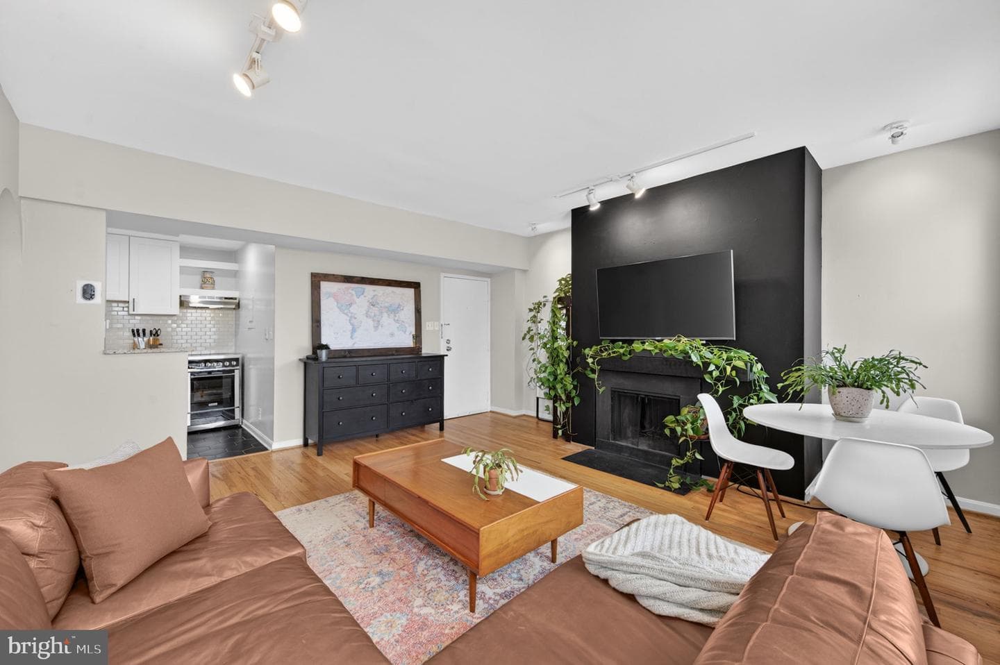 1736 Willard Street NW #501 photo 8