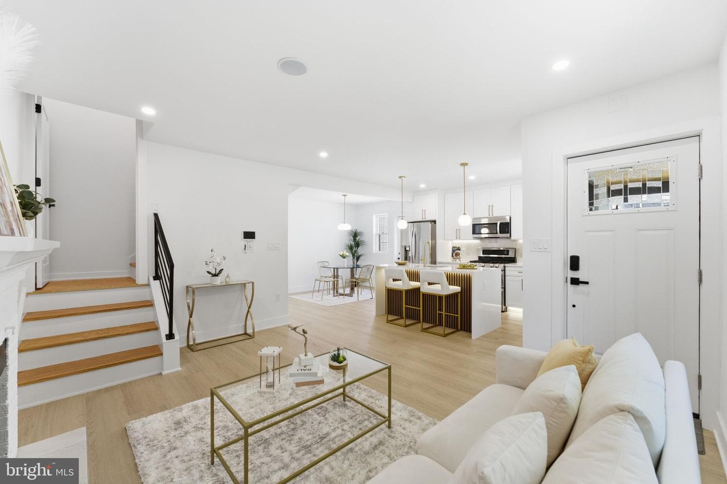 4306 22nd Street NE photo 11