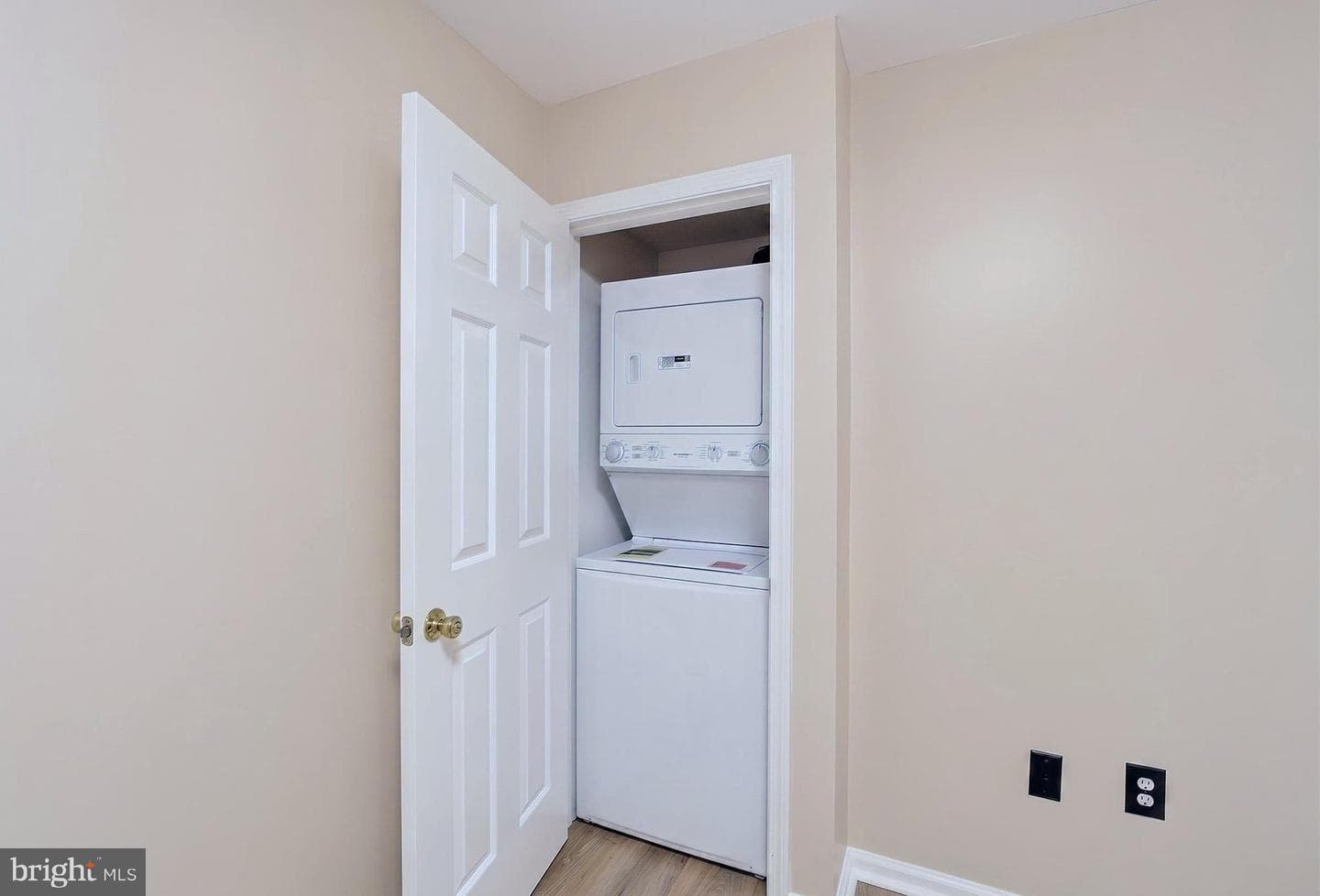 1240 18th Street NE #2 photo 14