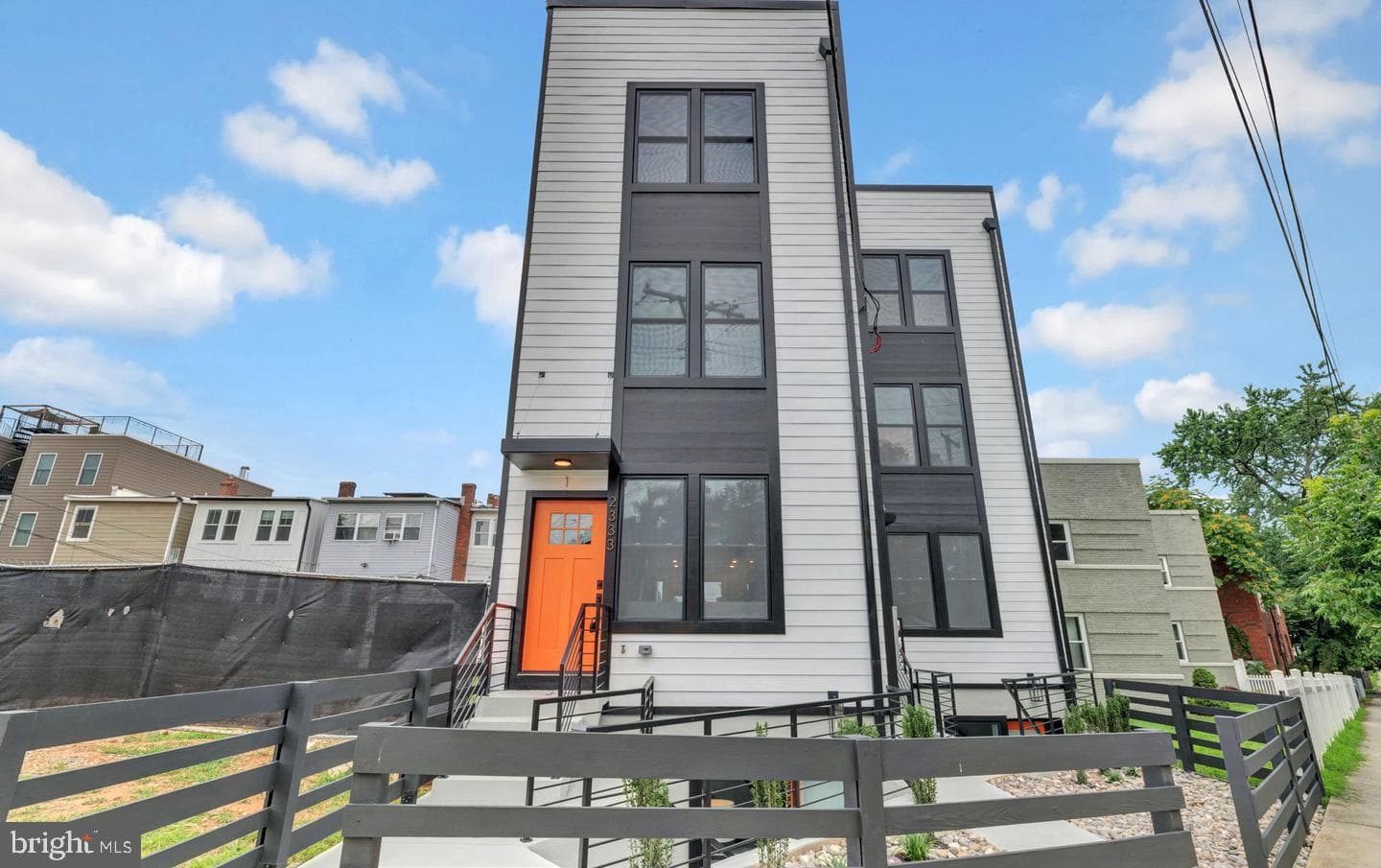 2333 Fairlawn Avenue SE #1, Washington