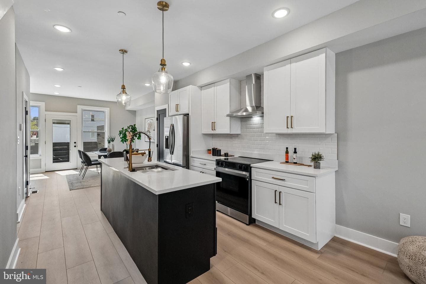 2333 Fairlawn Avenue SE #1 photo 11
