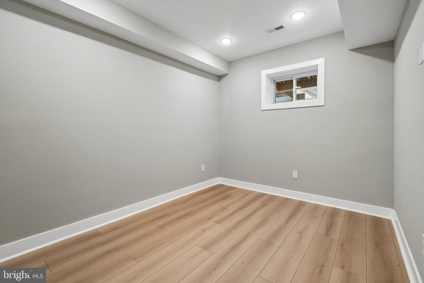 2333 Fairlawn Avenue SE #1 photo 18