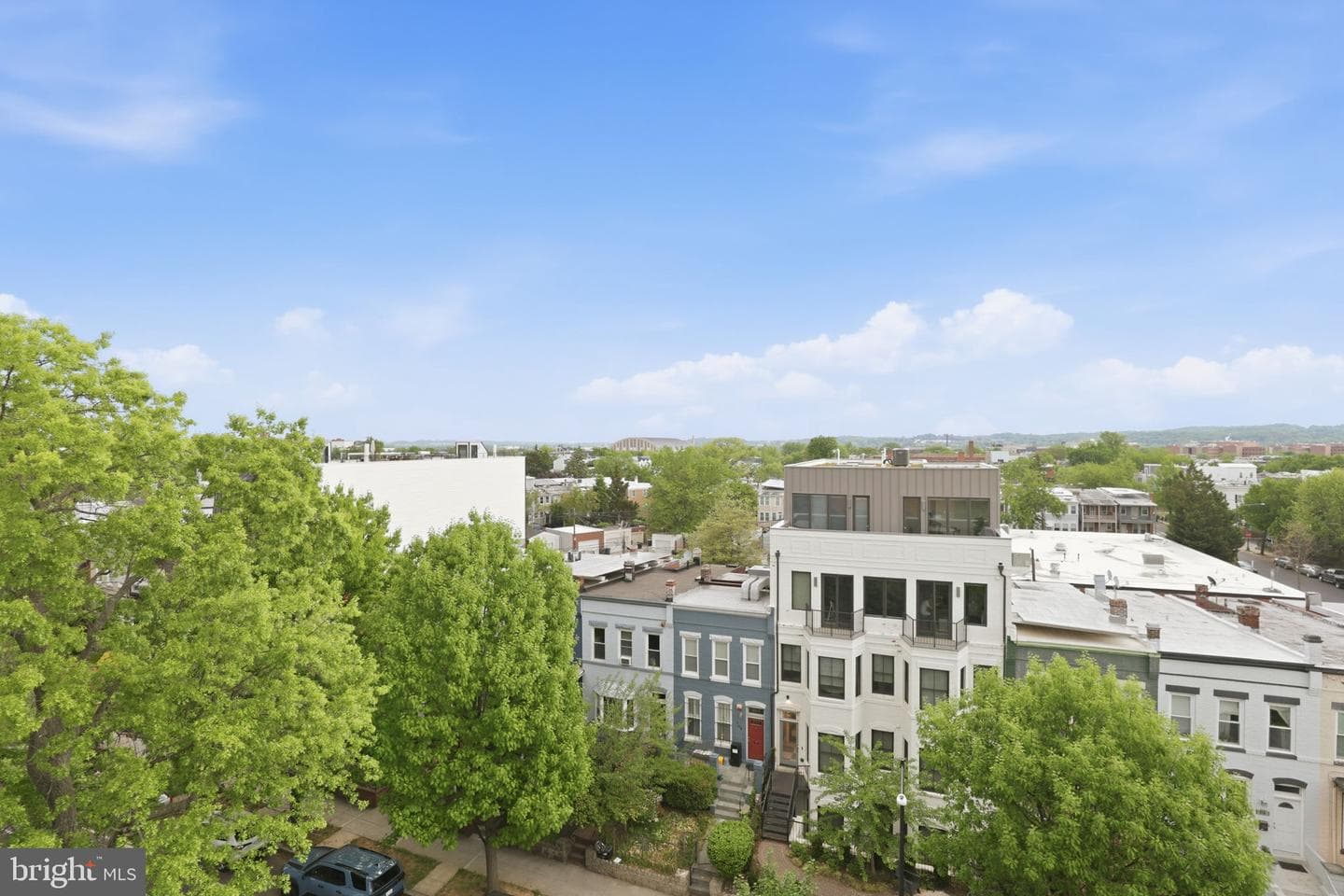 245 15th Street SE #301 photo 3