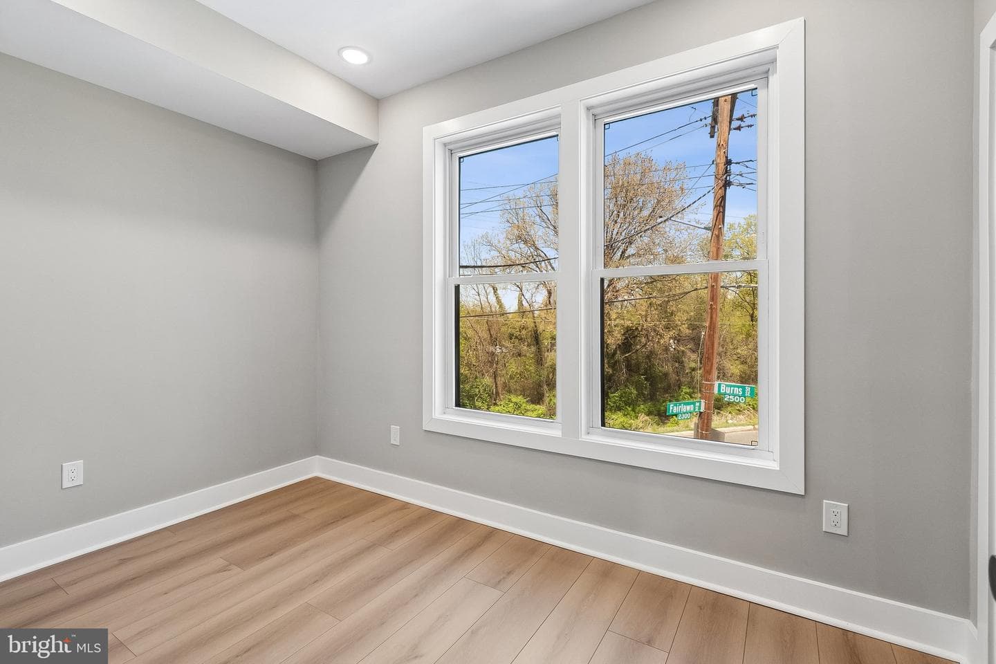 2333 Fairlawn Avenue SE #2 photo 15