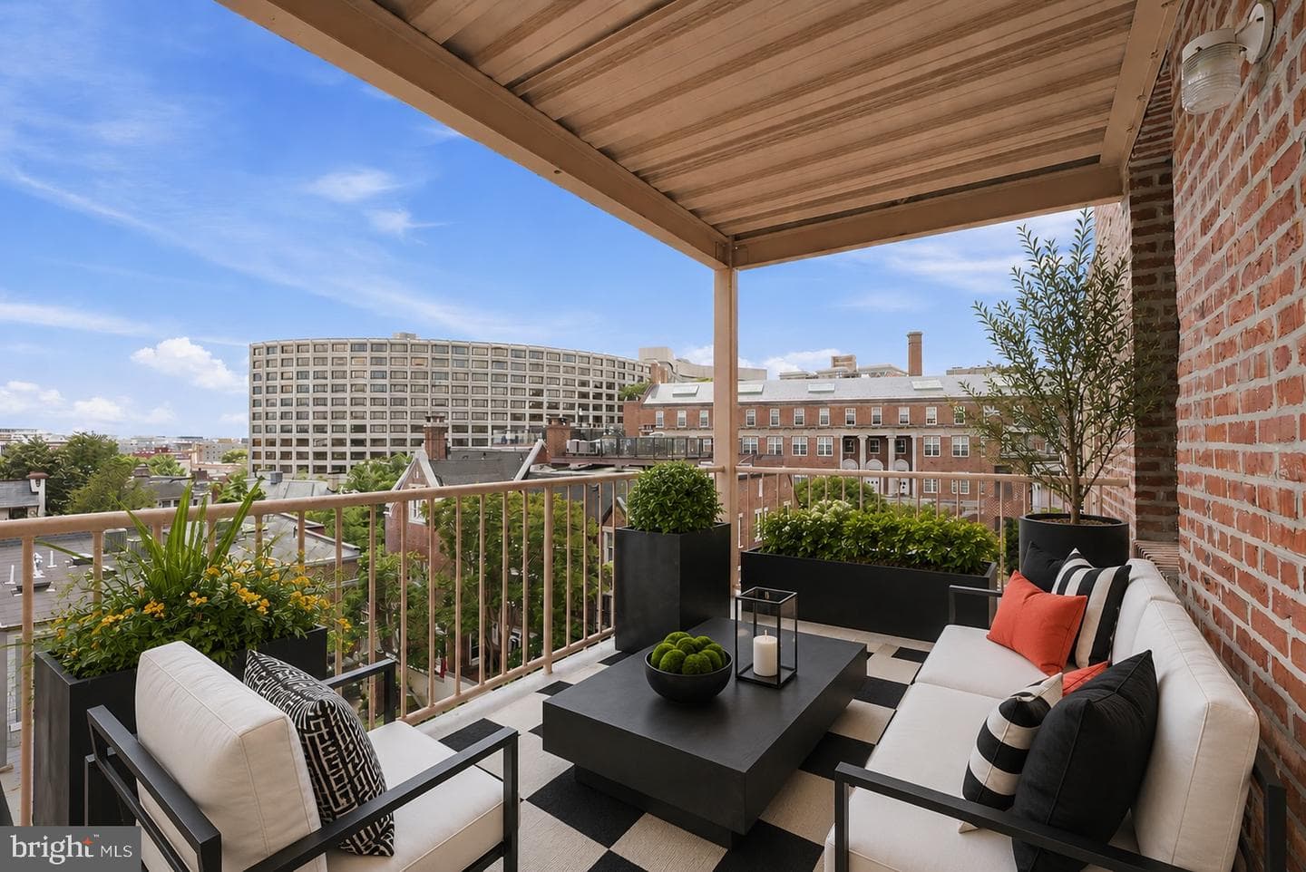 1858 California Street NW #33 photo 2