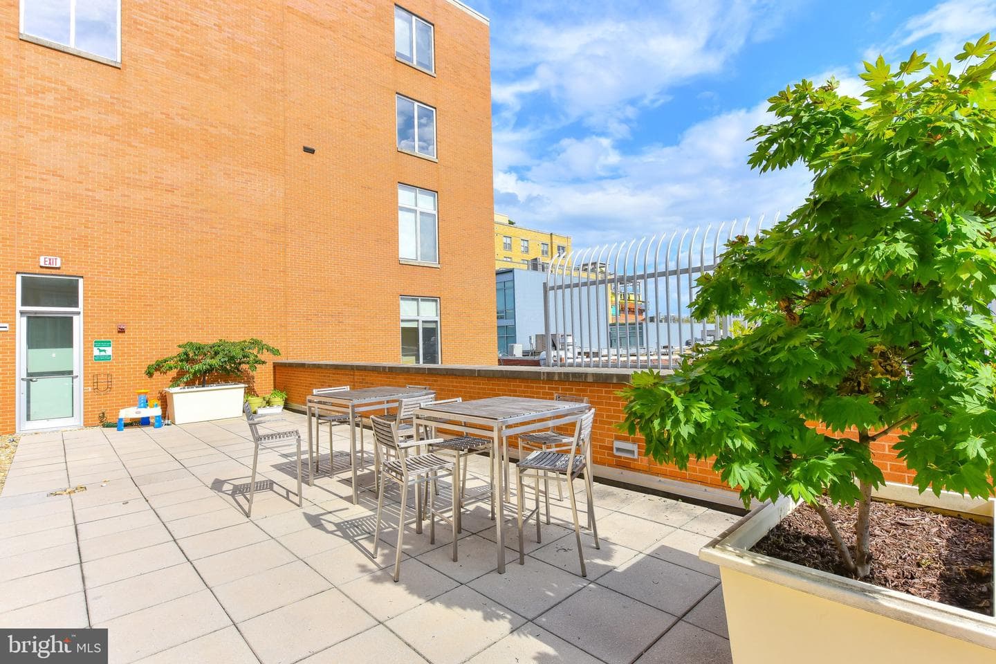 1390 V Street NW #203 photo 25