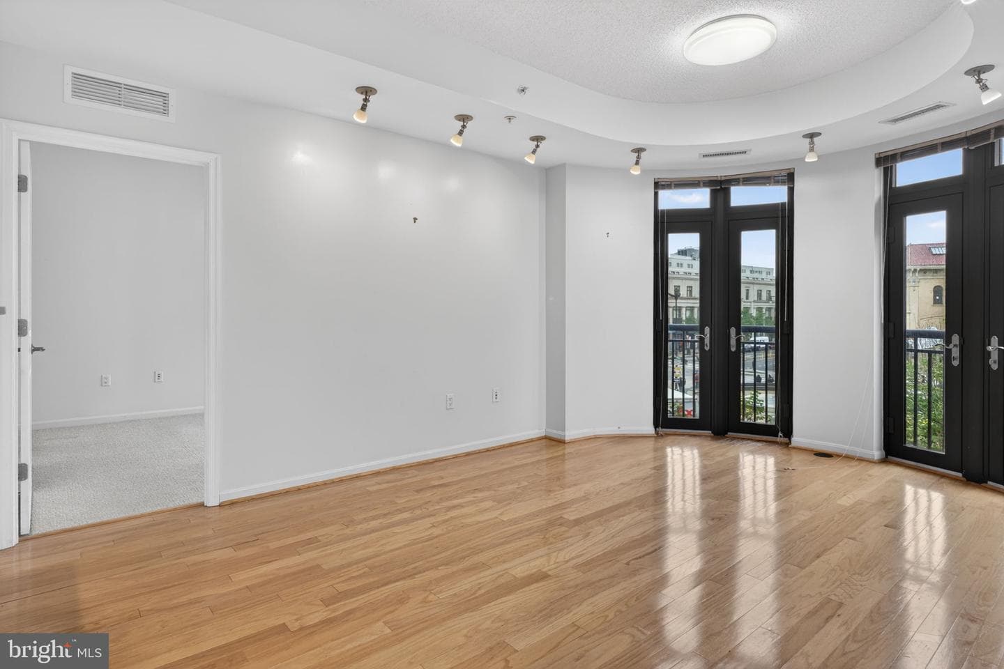 1390 Kenyon Street NW #303 photo 10