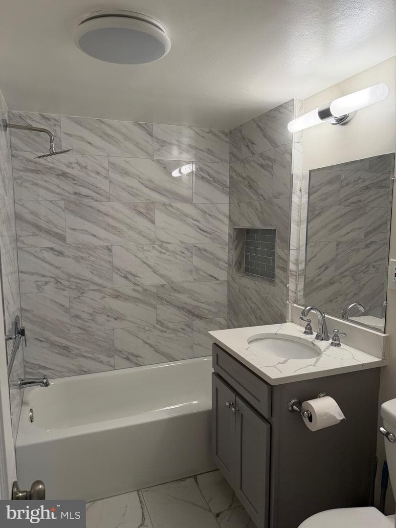 3816 V Street SE #102 photo 5