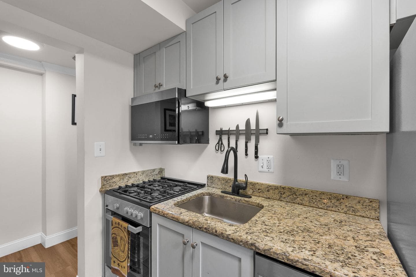 1831 Belmont Road NW #104 photo 5