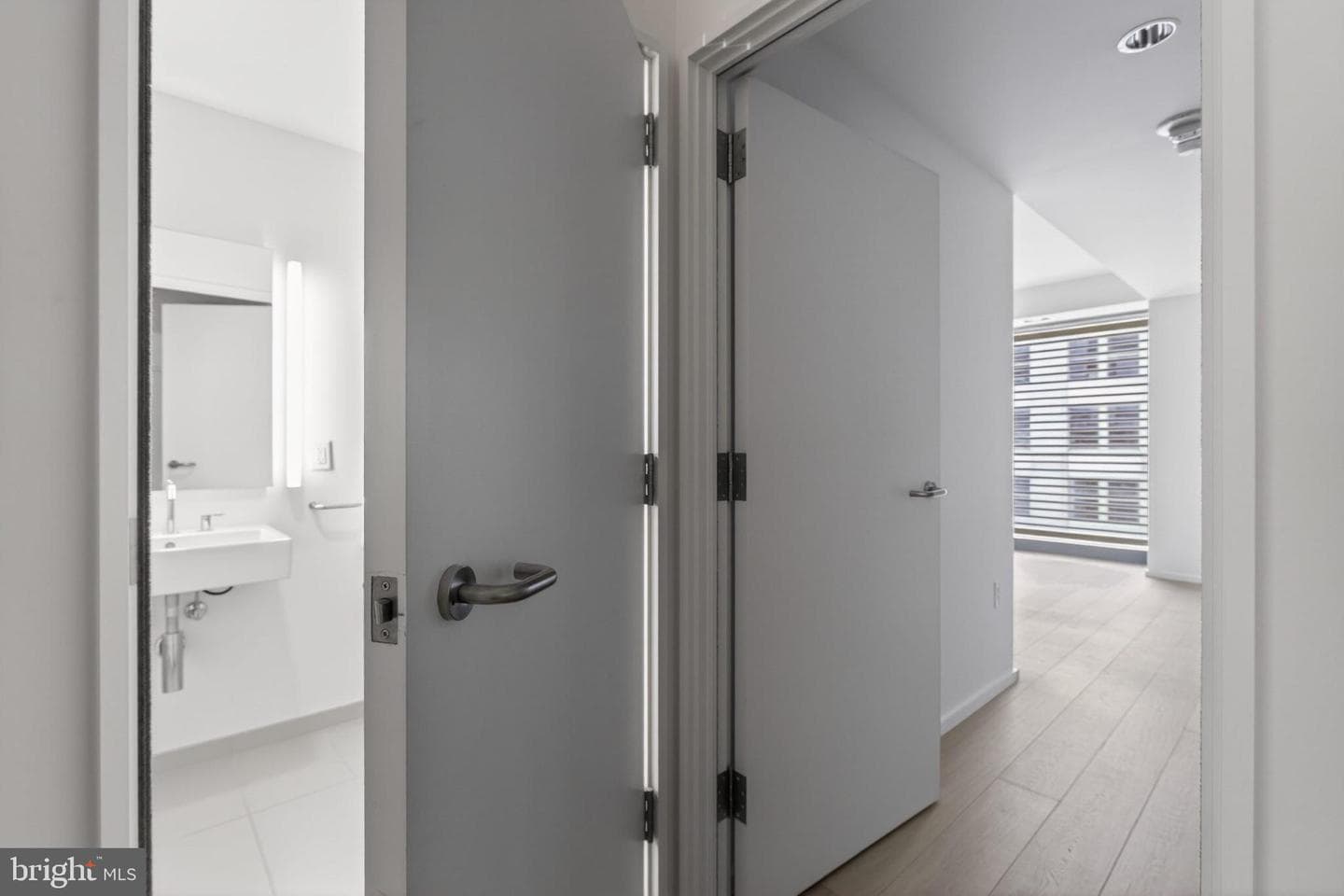 925 H Street NW #606 photo 33