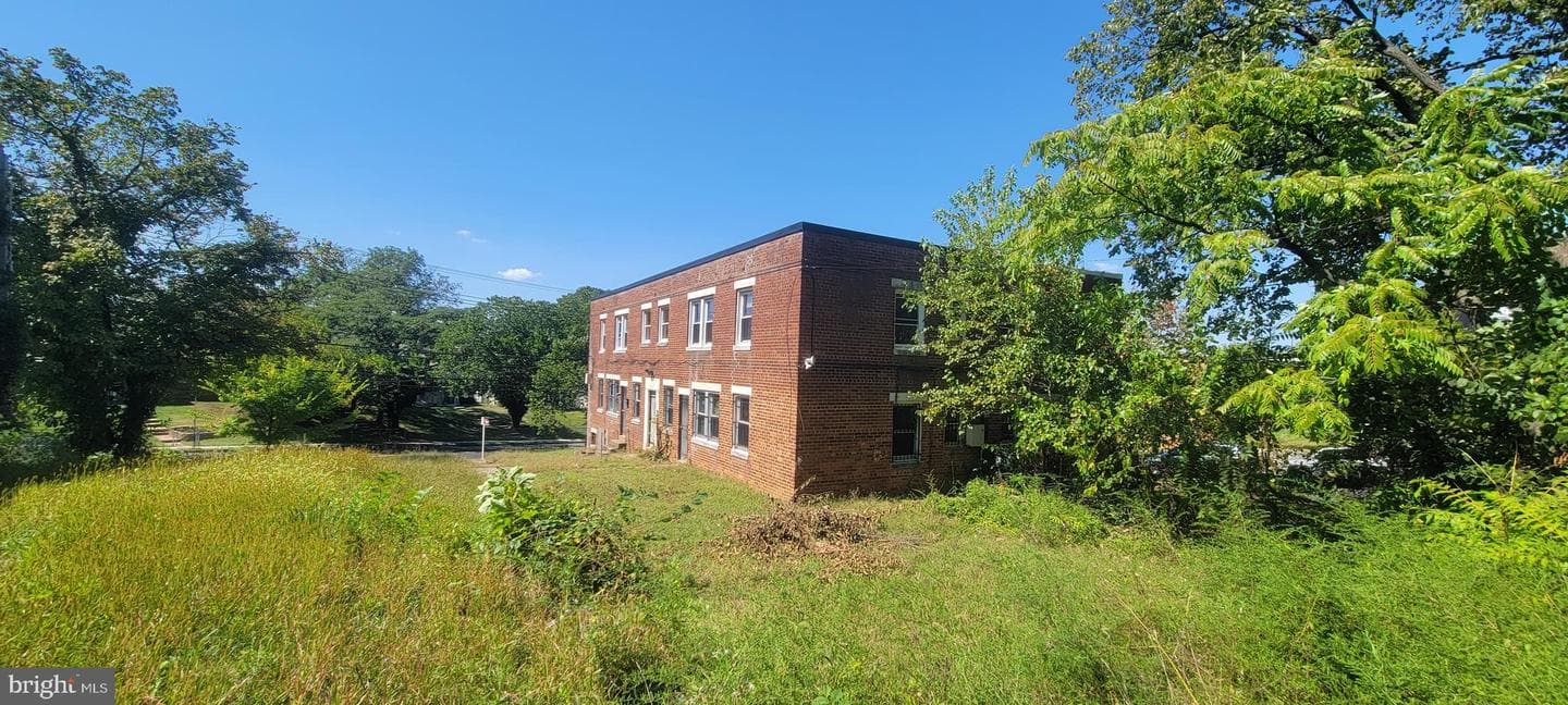 4962-4966 Benning Road SE photo 6