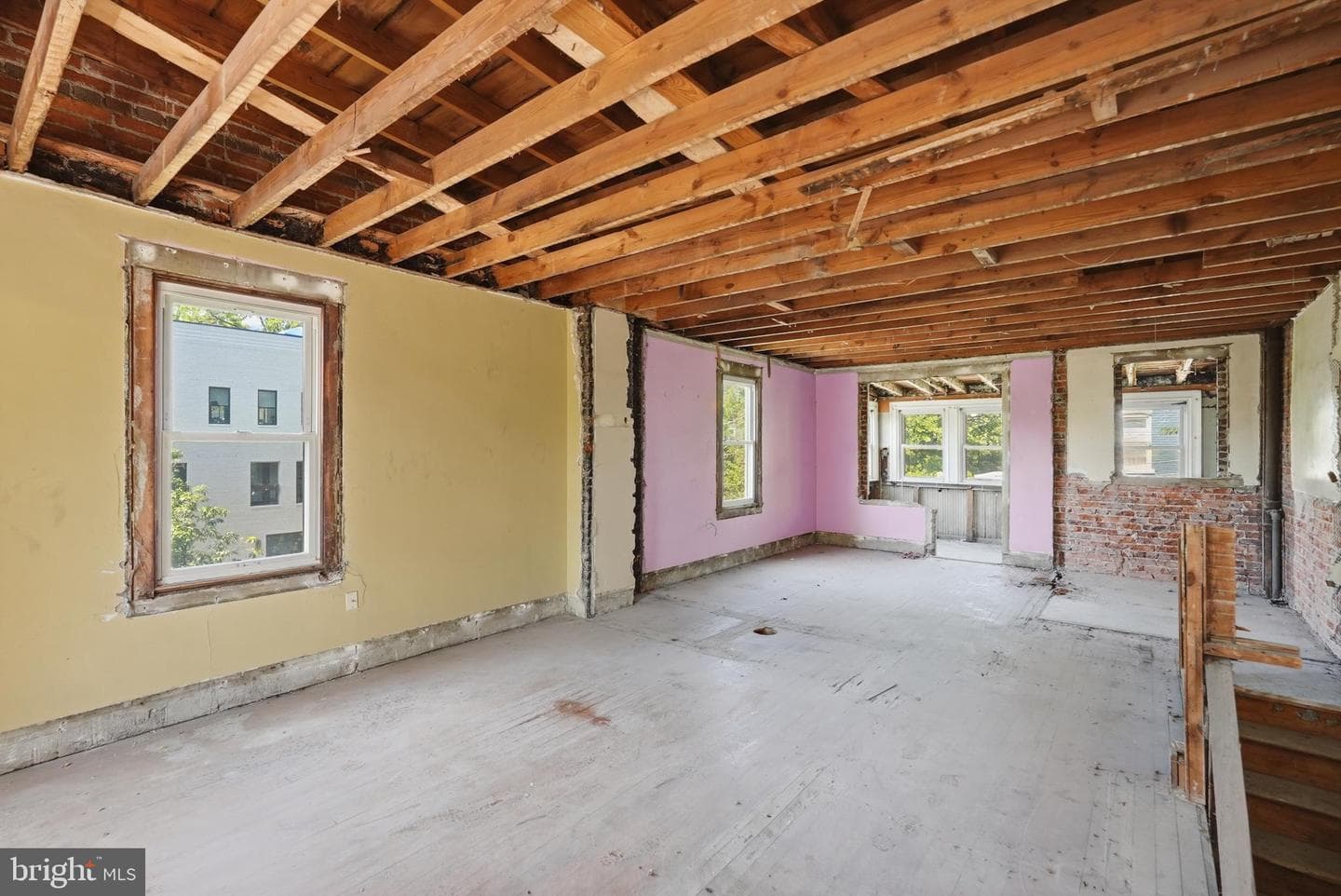 1300 Trinidad Avenue NE photo 9