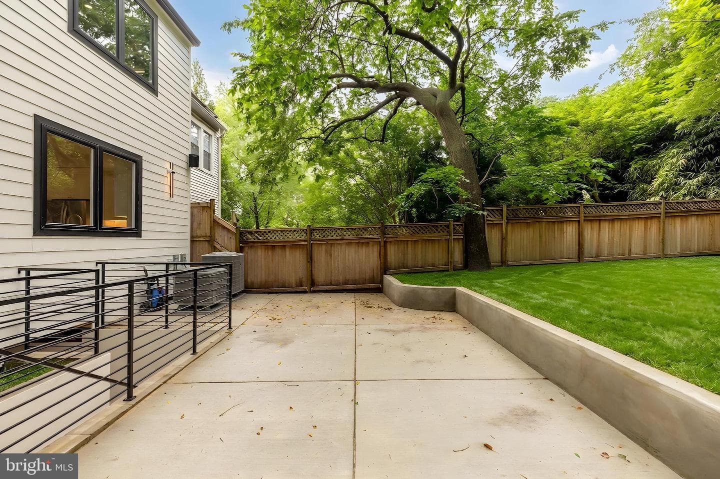 1430 Brentwood Road NE photo 47