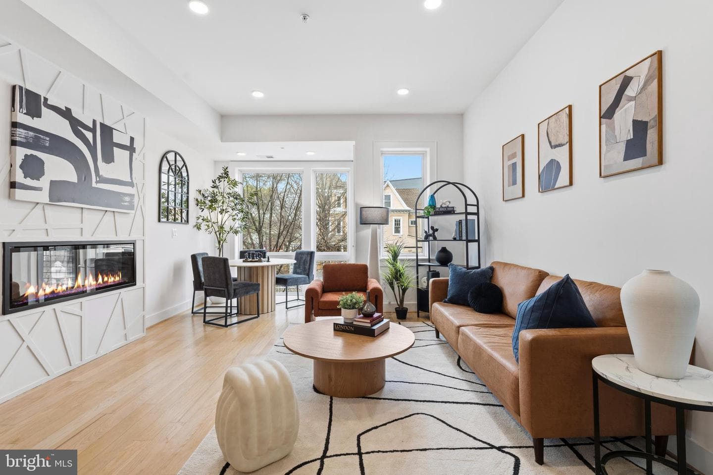 836 Varnum Street NW #201 photo 12