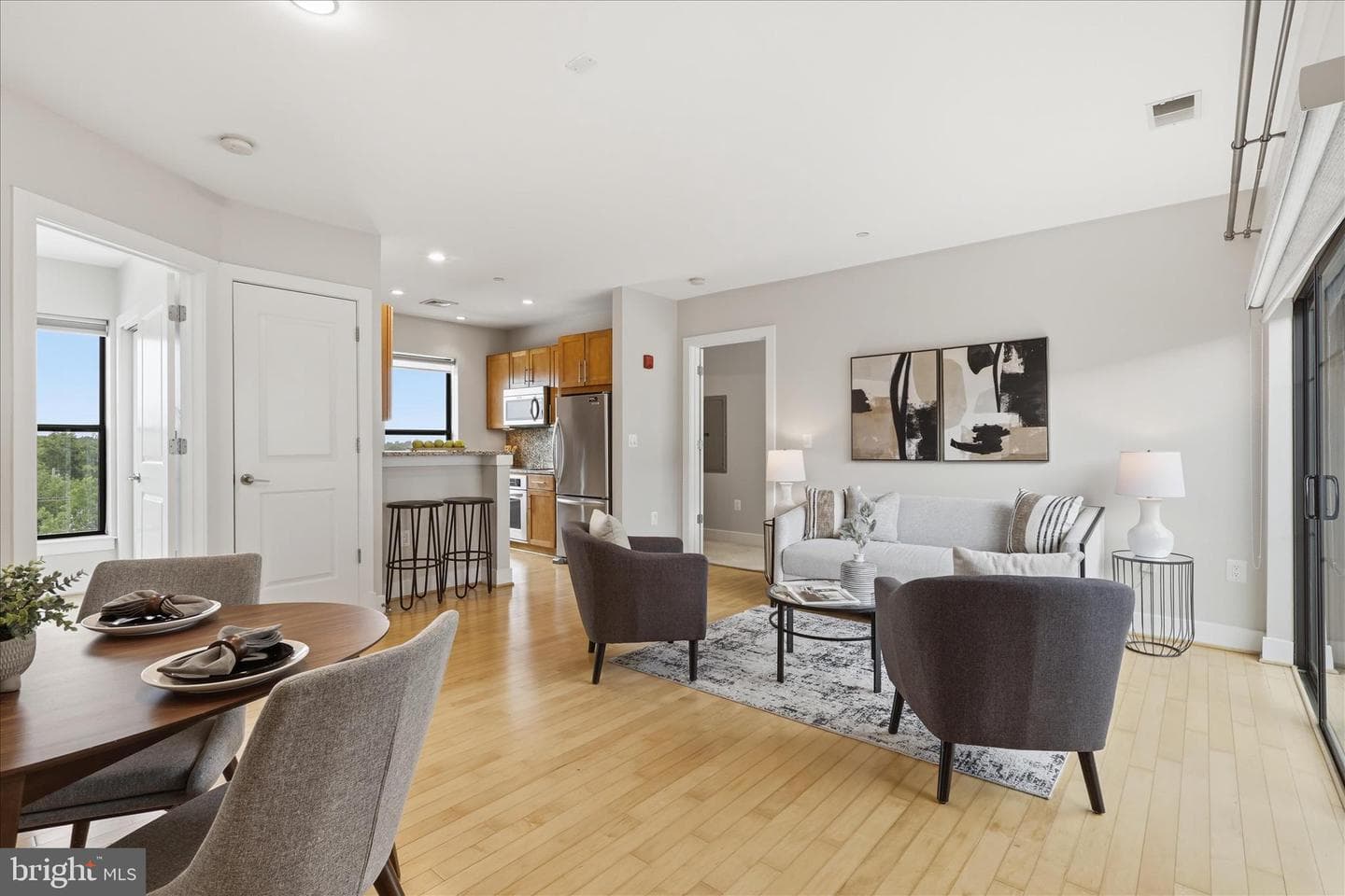 5201 Wisconsin Avenue NW #406 photo 5
