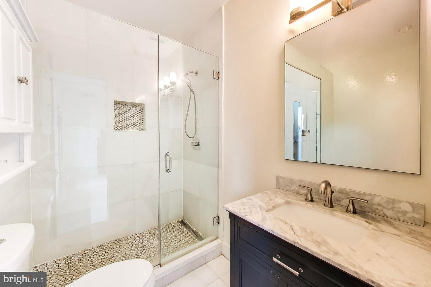 310 V Street NE #1 photo 15