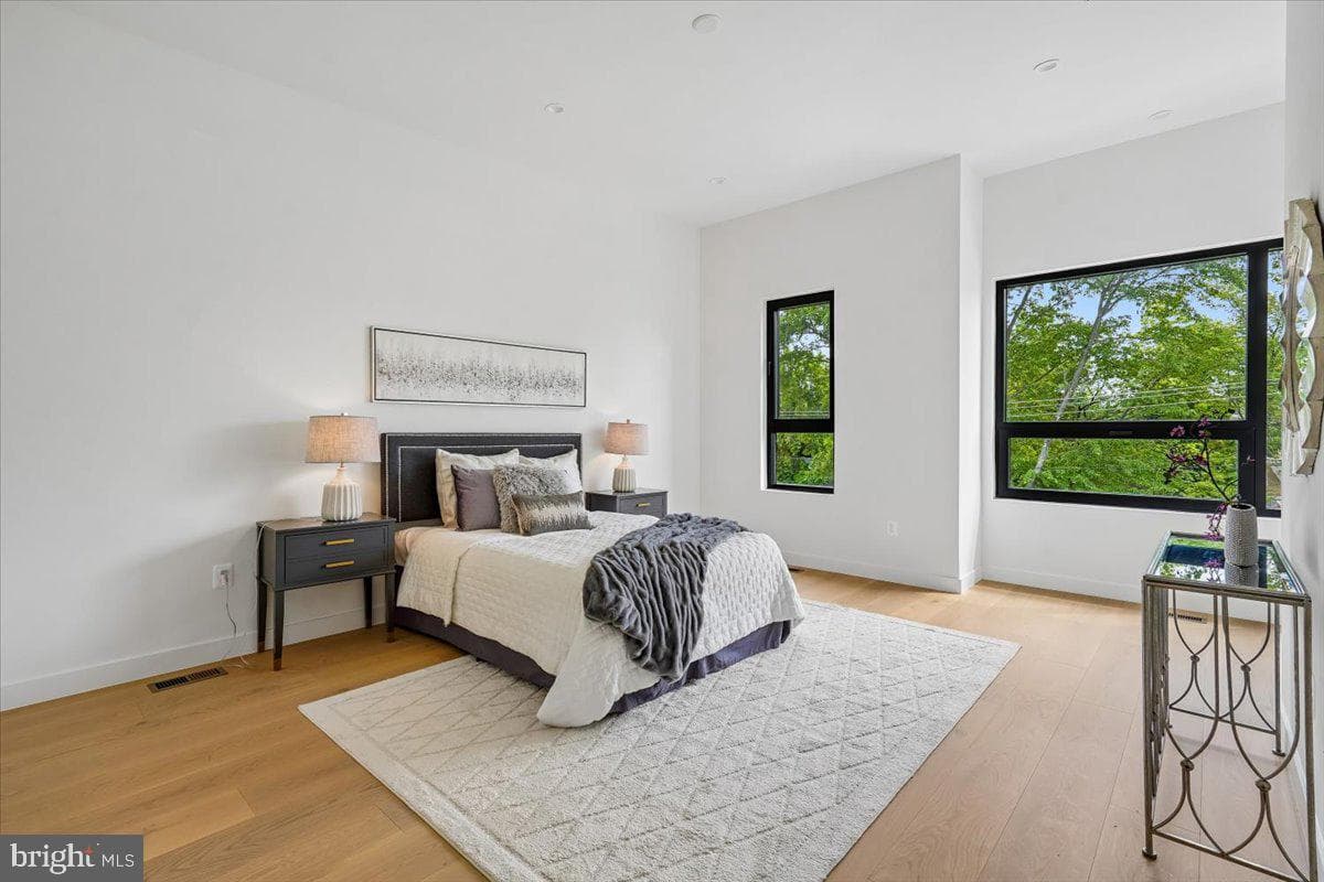 4900 Astor Place SE photo 15