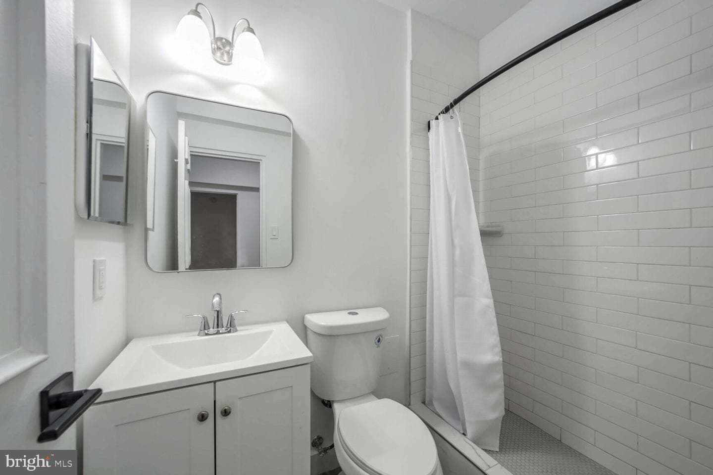 1727 Massachusetts Avenue NW #108 photo 17