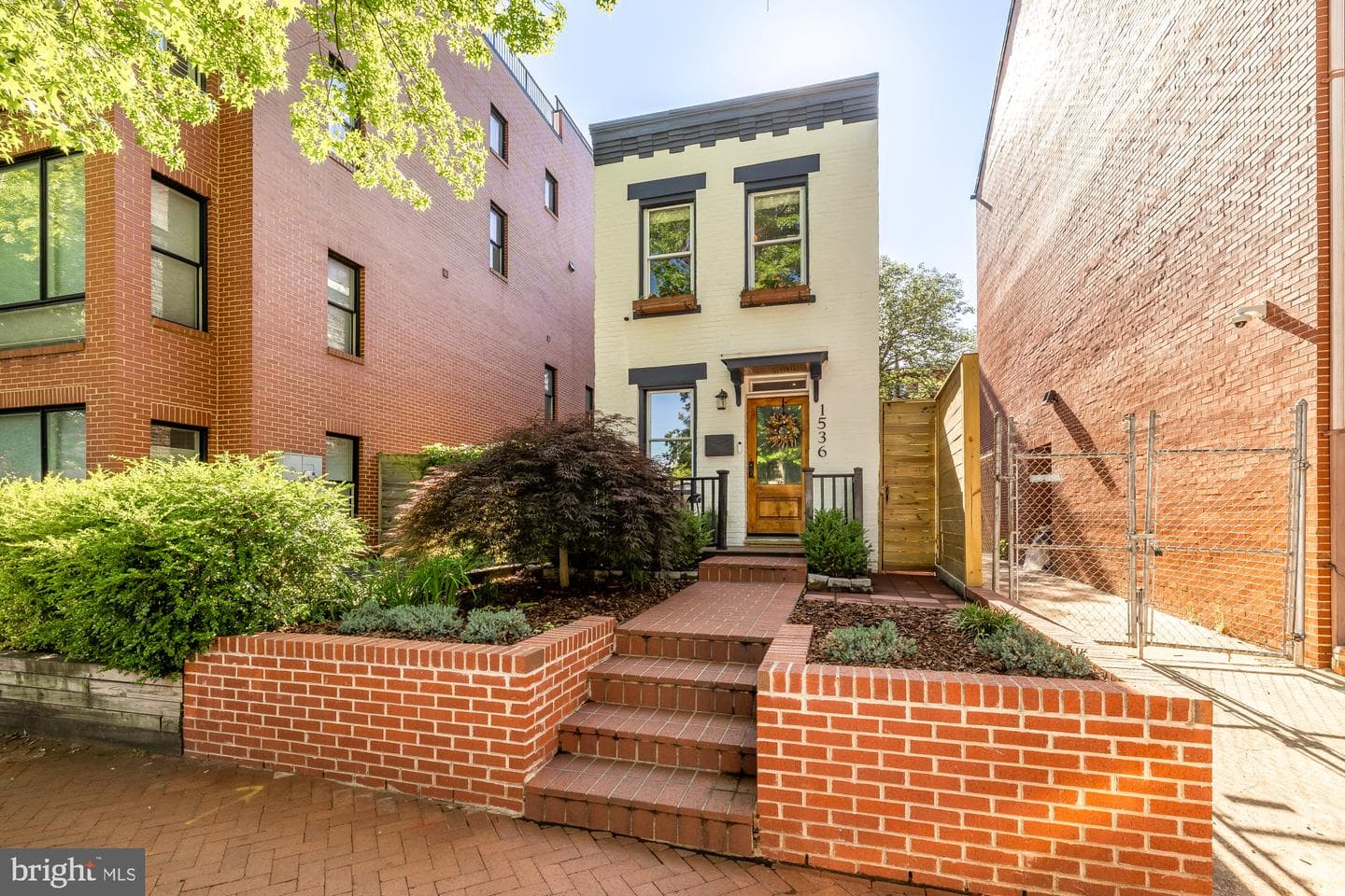 1536 5th Street NW photo 2