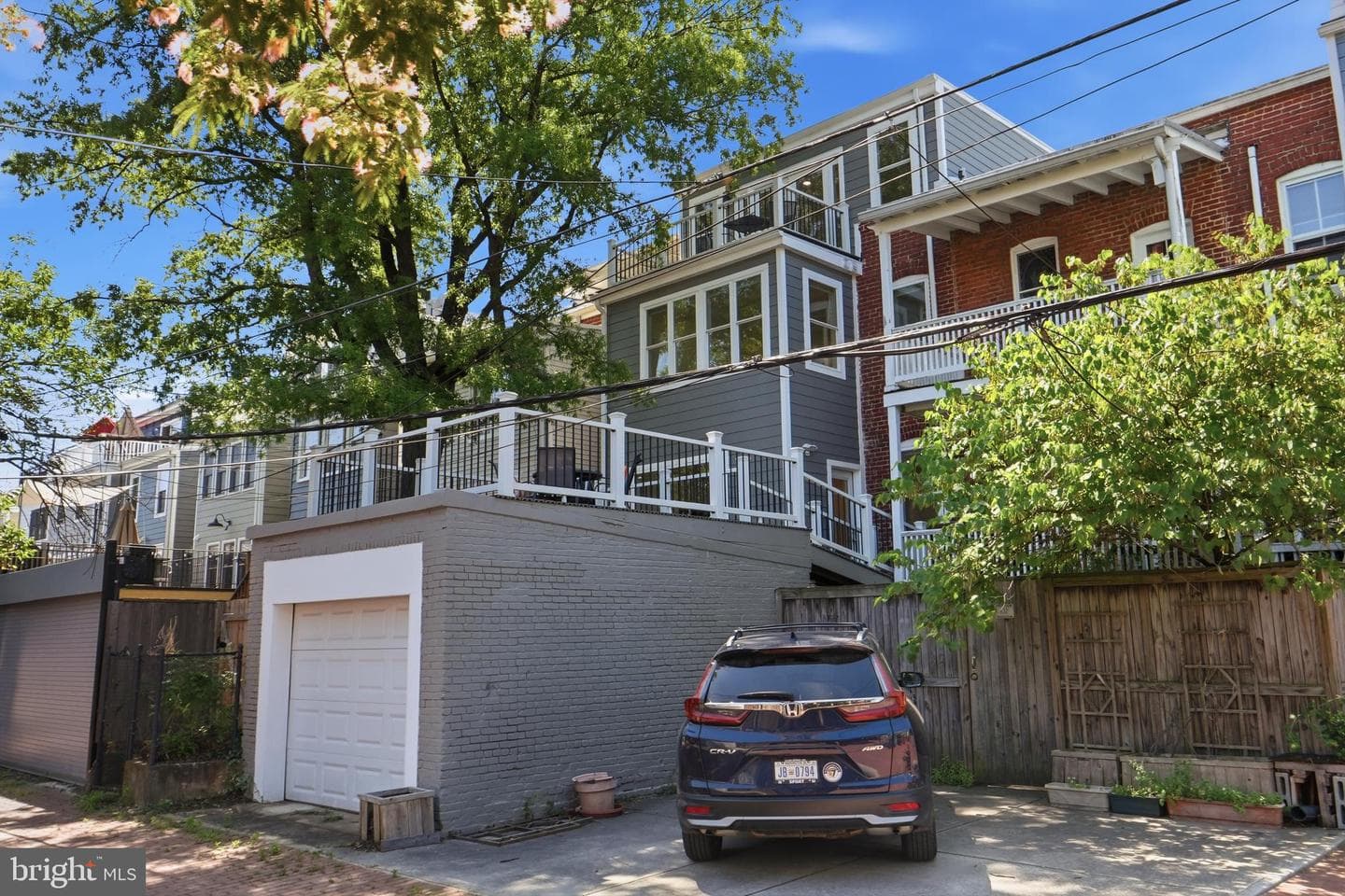 634 Lexington Place NE photo 46