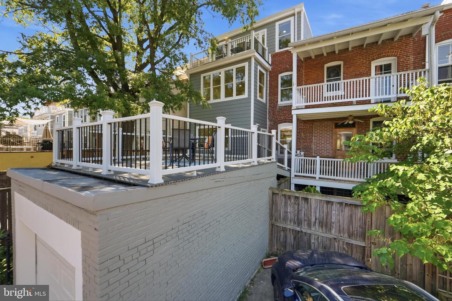 634 Lexington Place NE photo 47