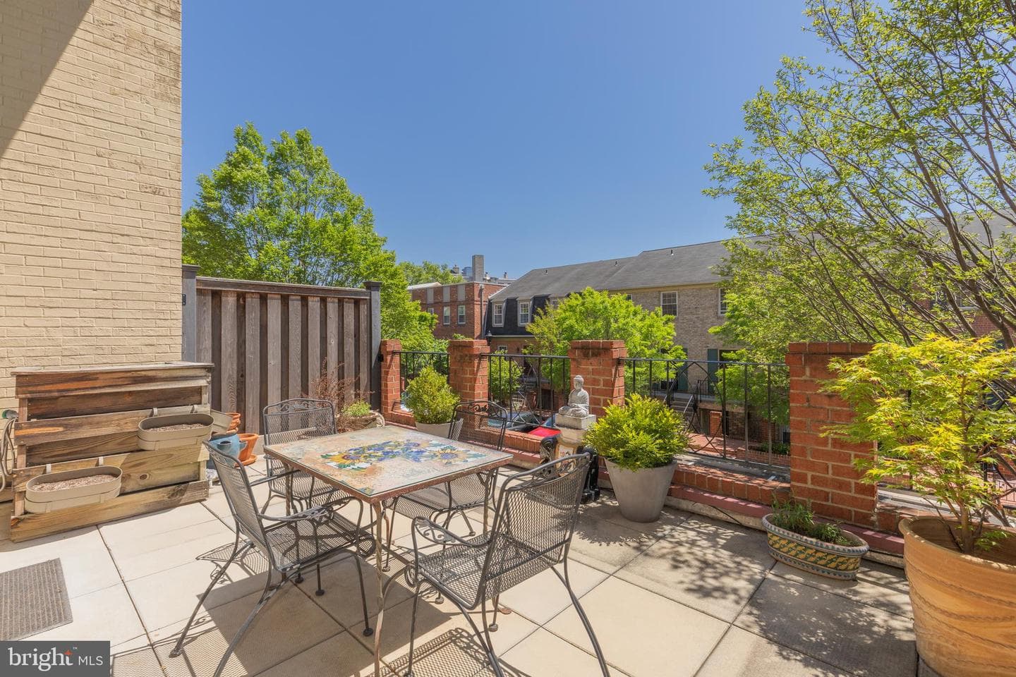 1662 Beekman Place NW #d photo 26
