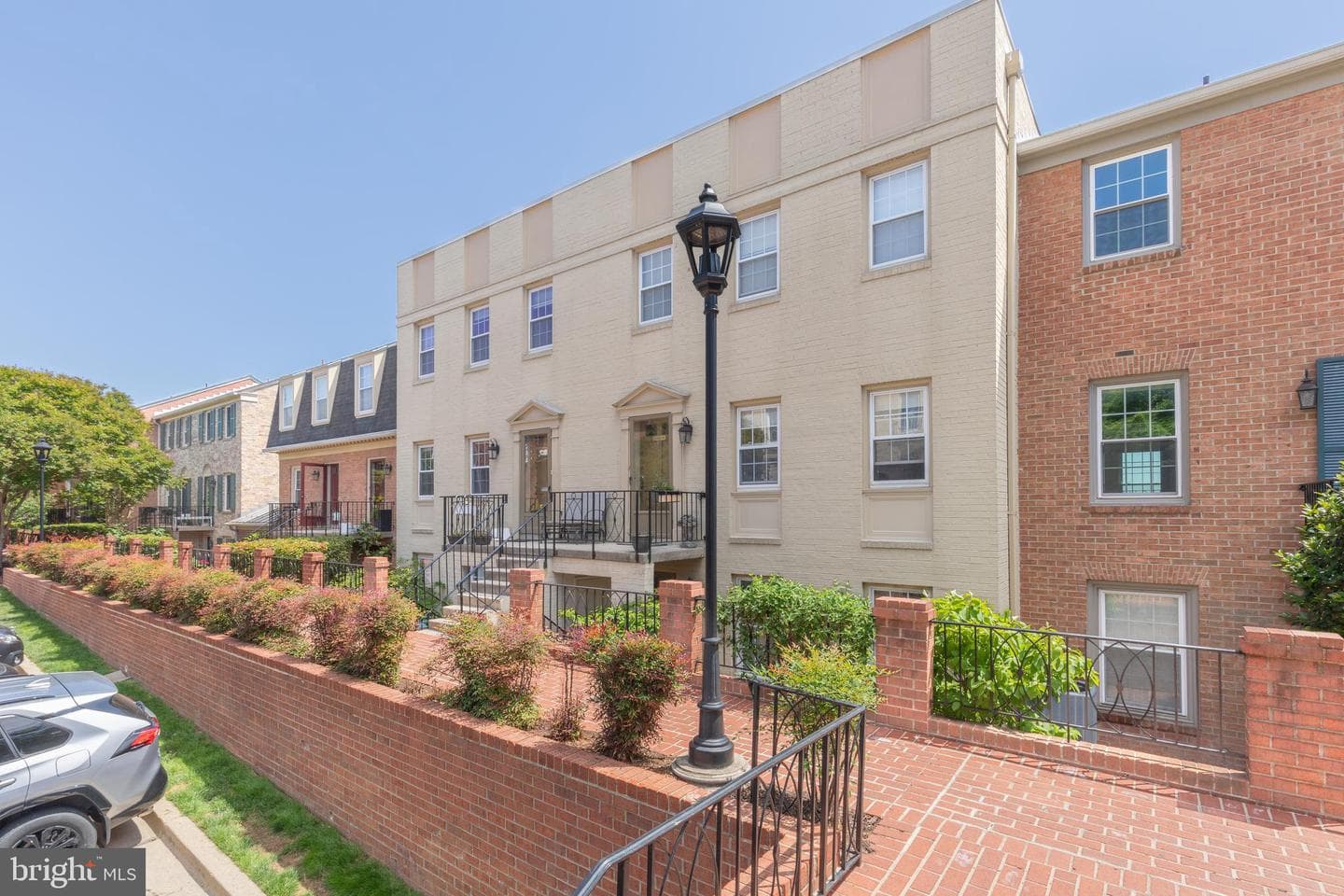 1662 Beekman Place NW #d photo 56